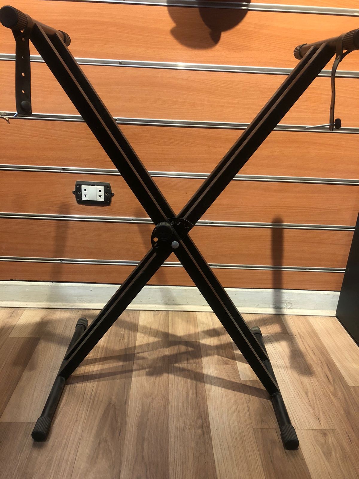 Keyboard stand Single