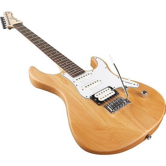 PA112J Yamaha Pacifica E-Guitar