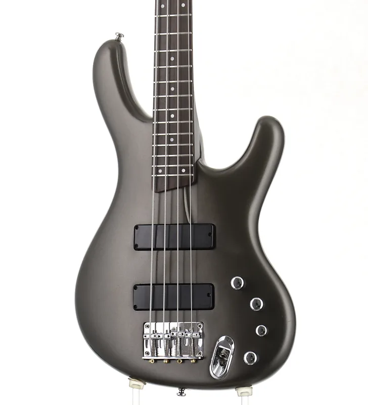 Ibanez ergodyne EDB500 bass