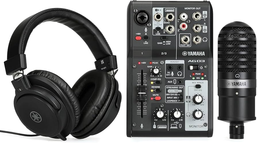 AG03MK2 B LSPK YAMAHA MIXING CONSOLE BLACK PACK