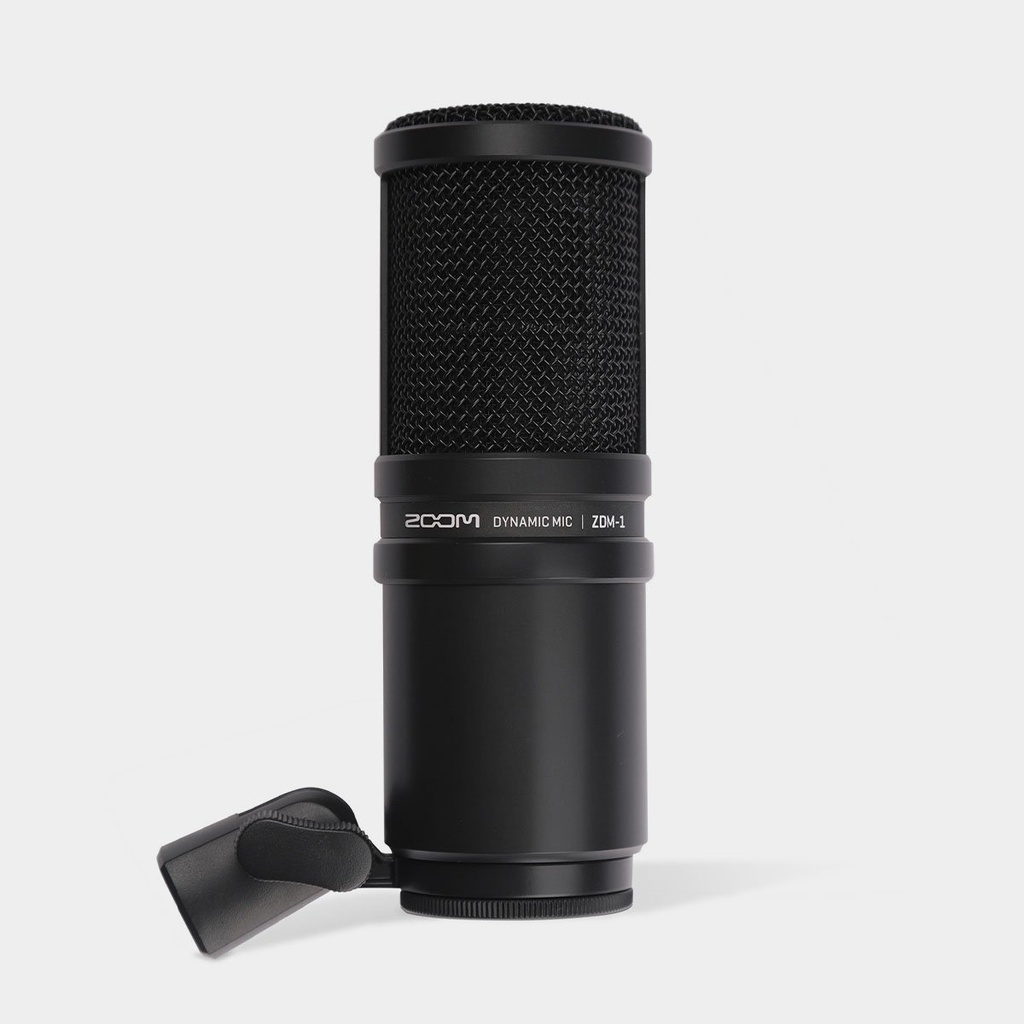 Zoom ZDM-1
Broadcast-Style Dynamic Podcast Microphone